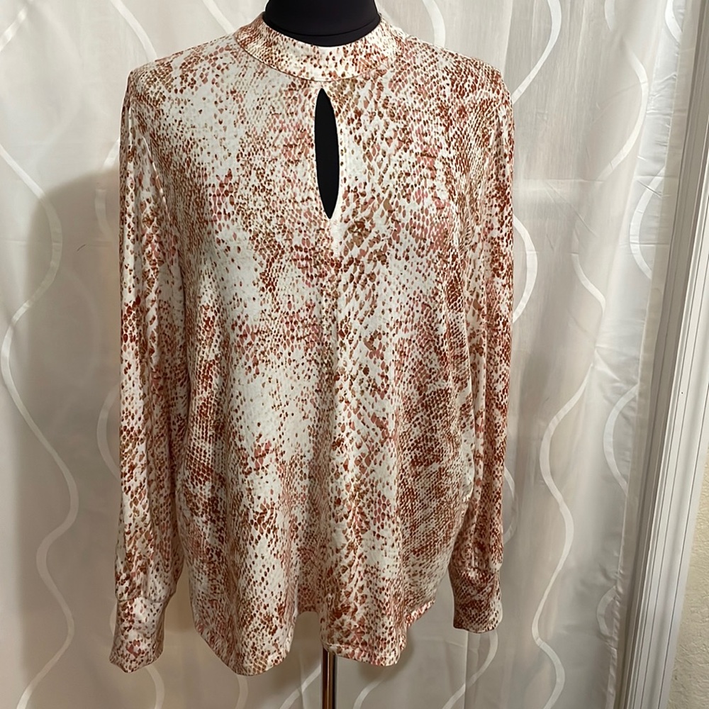 Chicos long sleeve blouse, Size 2 (large)